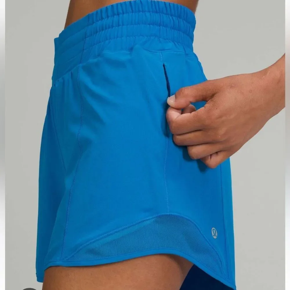NWT Lululemon Hotty Hot High-Rise Short 4" SIZE 2 POOLSIDE BLUE SIZE 2 RUNNING - Picture 2 of 9